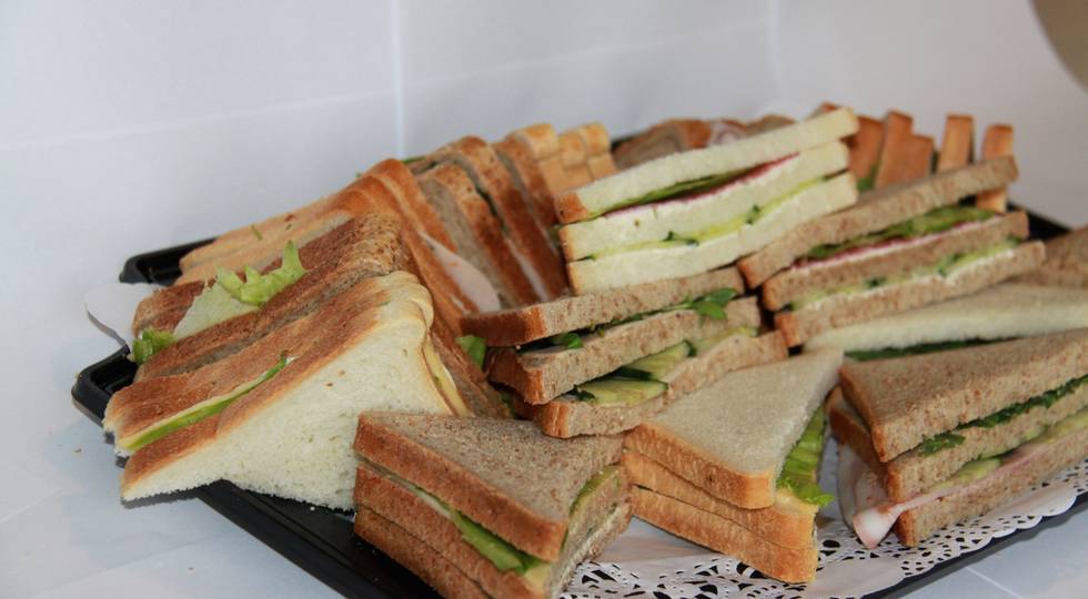 Delivery Service - Lunch  🥪